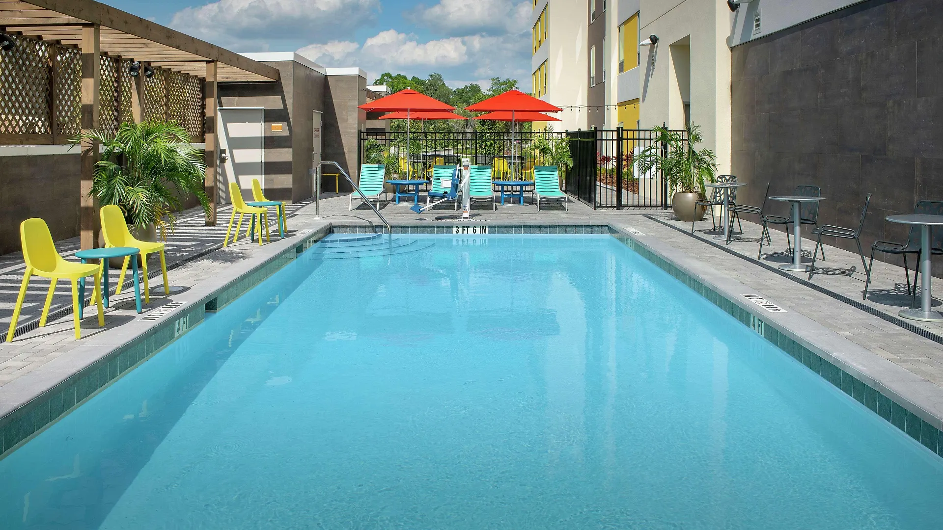 Home2 Suites By Hilton Lakeland South Polk Parkway 3*,